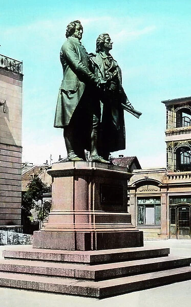 Goethe Schiller monument in front of the national theatre at Weimar, Thuringia, 1920s