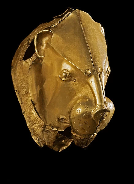 Gold lions head rhyton, from Grave IV, Mycenae. 16th century BC