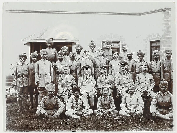 Group of soldiers, 1914-15 (b  /  w photo)