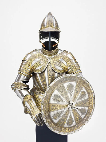 Half armour and targe for service on foot, c. 1600 (steel with gilding, brass, and leather
