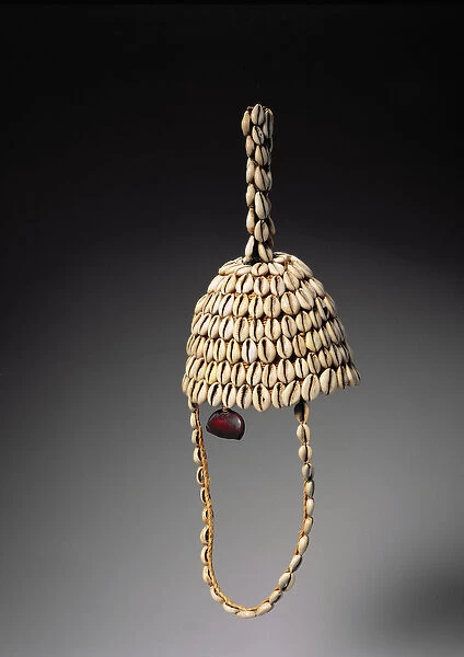 Hat (shells & bone) (see also 181646)