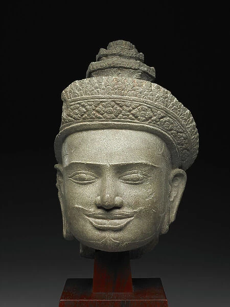 Head of a deity, 10th century (stone)