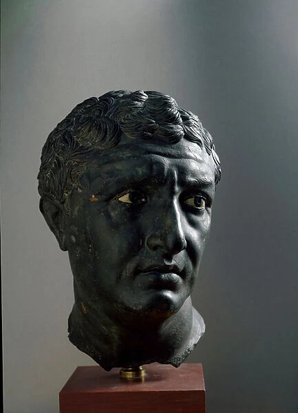 Head of old man. 3rd-2nd century BC (bronze sculpture)