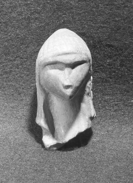 Head of a Woman known as Venus of Brassempouy, c. 21000 BC (stone) (b  /  w photo)