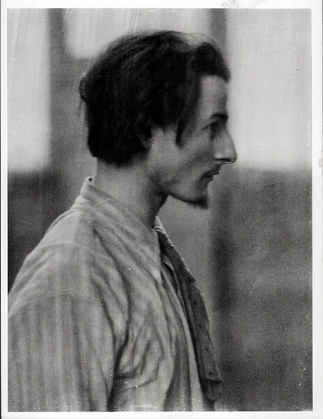 Henri Gaudier-Brzeska (1891-1915) (b&w photo)