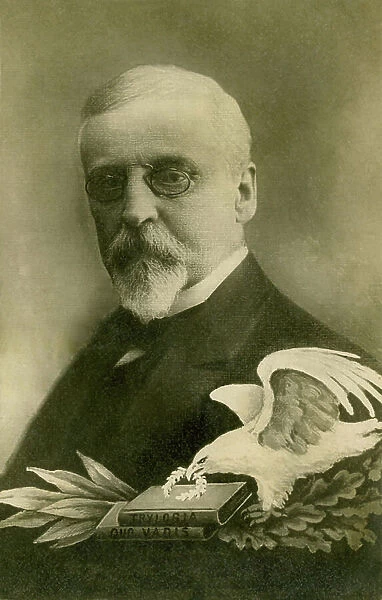 Henryk Sienkiewicz, 1914 (b / w photo)