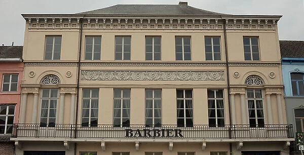 House facade (Liberale Kring). Architect Louis Roelandt. Classicism. 1817 (?)