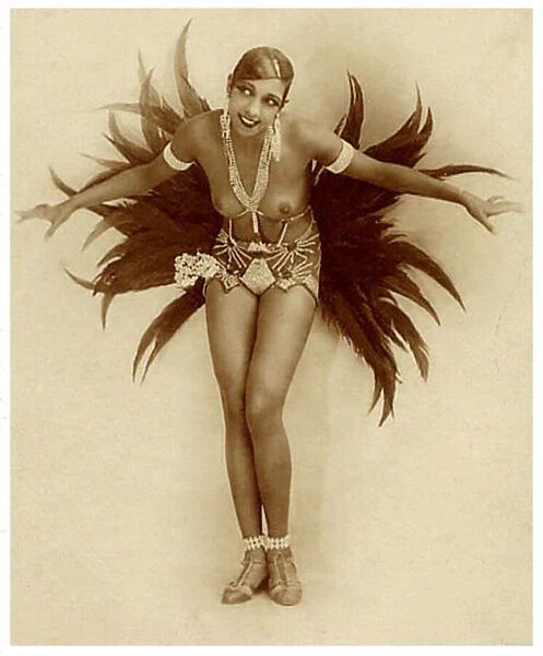 Josephine Baker c. 1929 (sepia photo)
