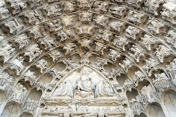 The last Judgment. Tympanum. Auxerre cathedral (relief)