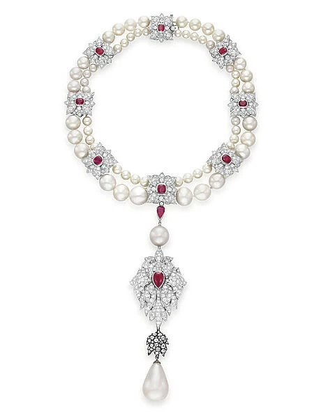 La Peregrina, (pearl, diamond, ruby)