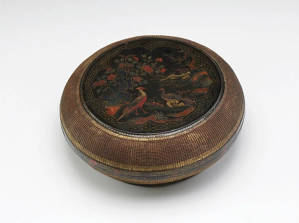 Lacquered and basketry panel circular box, Late 16th-early 17th