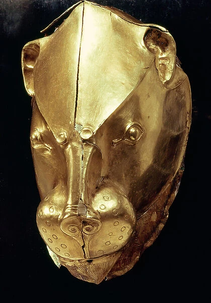 Lions head rhyton, from Grave IV, Grave Circle A, Mycenae (gold) (see also 179999)