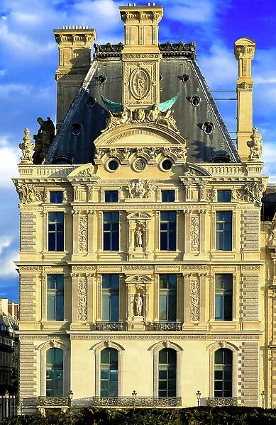 The Louvre. Facade of the Pavillion Marsan (photo)
