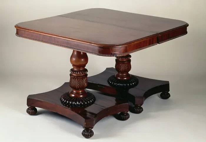Framed Print : Mahogany table with extendable rectangular top, England, 19th century Framed Print : Mahogany table with extendable rectangular top, England, 19th century