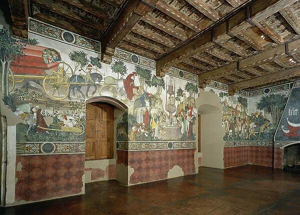 The Main hall of Castle della Manta, frescoed by Giacomo Jaquerio (photo)