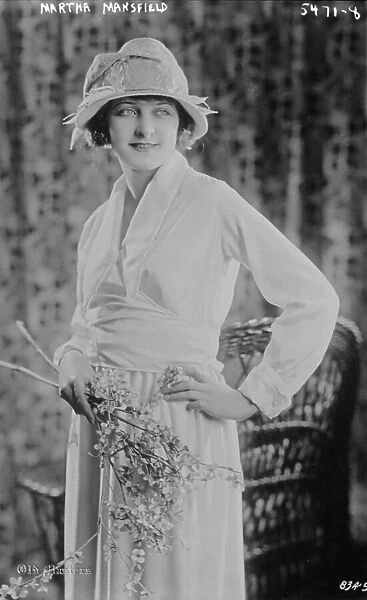 Martha Mansfield, 1922 (b / w photo)