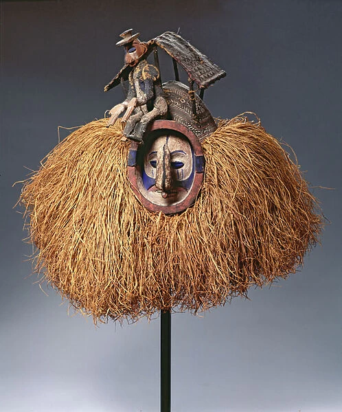 Mask (wood & fibre) (see also 181648)