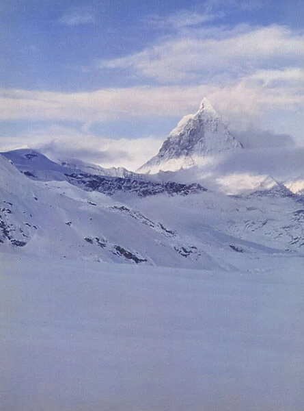 The Matterhorn, Winter Morning (photo)
