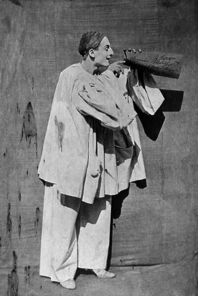 Mime Debureau : Pierrot, photo by Gaspard Felix Tournachon aka Nadar and Adrien Tournachon aka Nadar the Young, 1854-1855