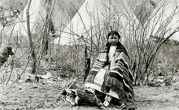 Minnie Chips, a Cheyenne belle Indian school girl 1908 (photo)