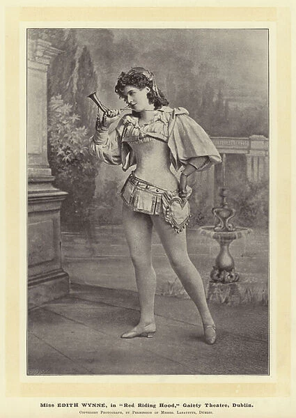 Miss Edith Wynne, in 'Red Riding Hood, 'Gaiety Theatre, Dublin (b  /  w photo)