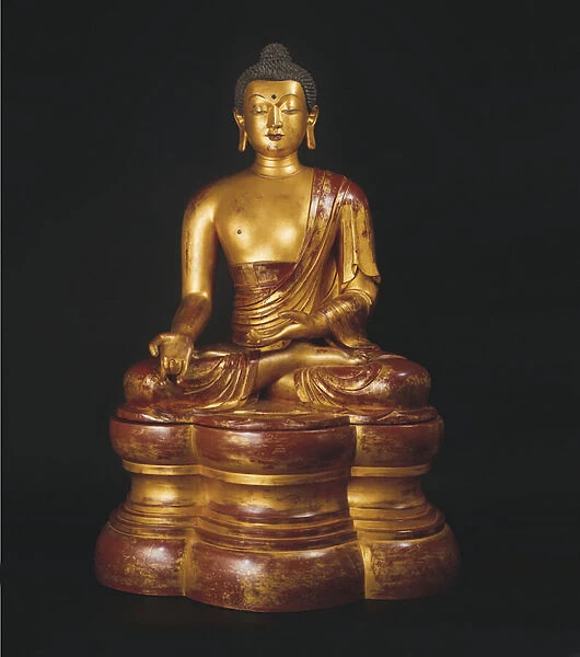 Monumental Imperial gilt-lacquered wood figure of the Medicine Buddha, 18th century