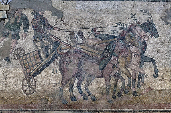 Mosaic of the Circus depicting a chariot race (mosaic)