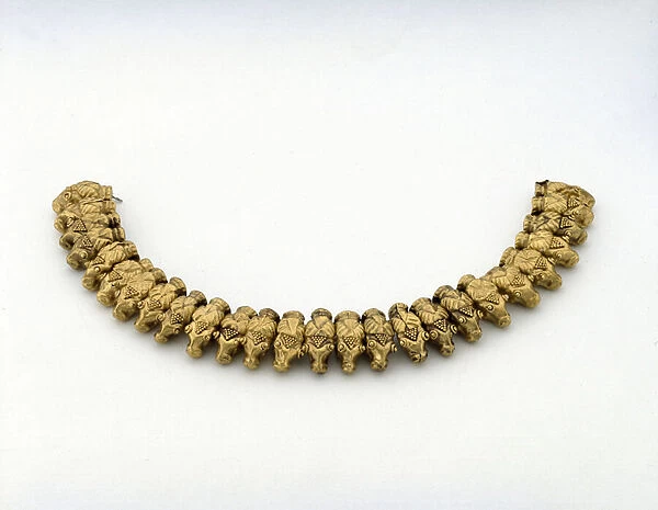 Necklace of rams heads, from Grave II at Nymphaeum in the Crimea (gold)