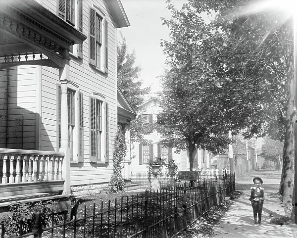 A neighbour, Daniel Henderson, in front of Wright home at 7 Hawthorn Street, Dayton in Ohio, USA, 1897-1901