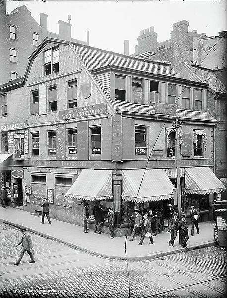 Old Corner Bookstore, first brick building in Boston, c. 1900 (b / w photo)