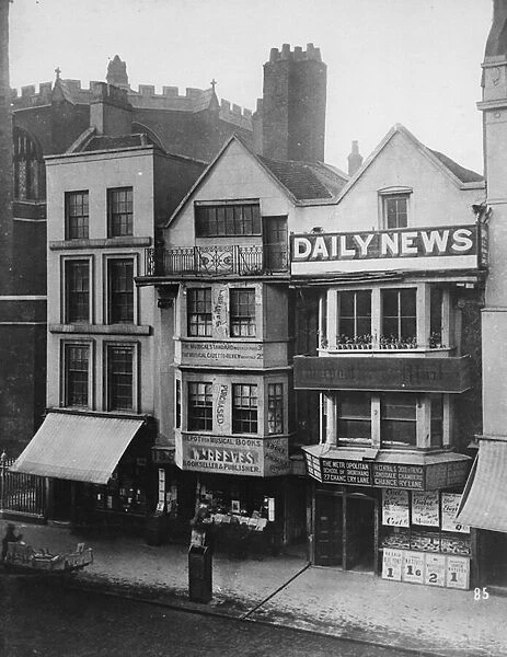 Old houses, Fleet Street, c. 1884 (b  /  w photo)