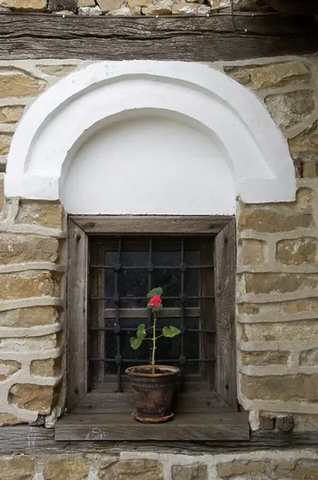 Framed Print : Oriental style stucco window frames, Kostanziliev house (16th-17th century), Arnabasi, near Veliko Tarnovo, Bulgaria Framed Print : Oriental style stucco window frames, Kostanziliev house (16th-17th century), Arnabasi, near Veliko Tarnovo, Bulgaria
