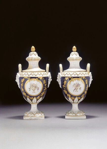 A pair of Chelsea-Derby two-handled urn-shaped vases and two covers, c. 1775 (porcelain)