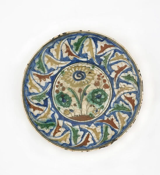 Plate, Iran, Safavid period, late 16th-early 17th century (ceramic)