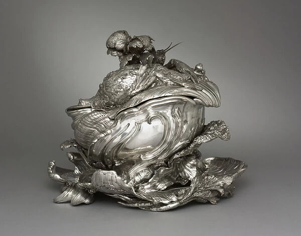 Platter, Tureen and Tureen Lid, made by Henry Adnet, 1735-1738 (silver)