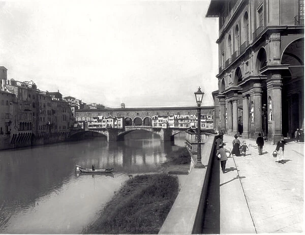 Ponte Vecchio and the Facade of the Uffizi (b  /  w photo)