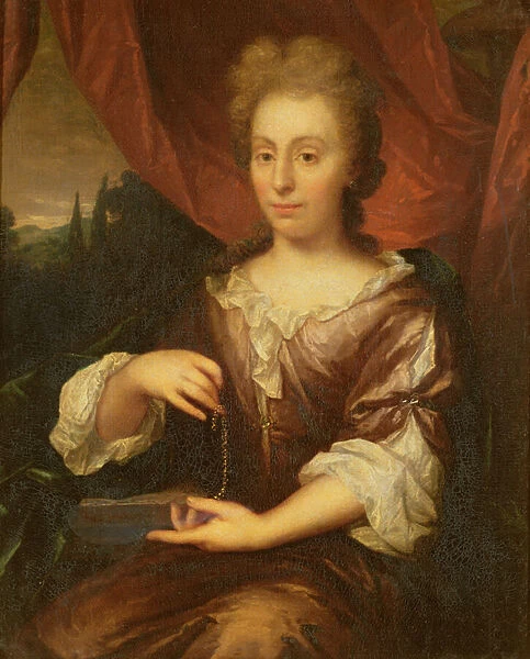 Portrait of a lady holding a chain