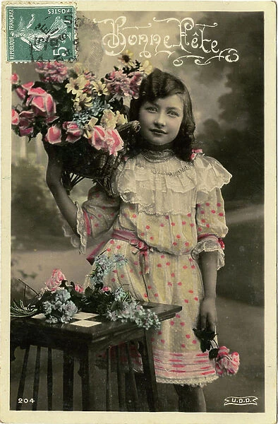 Postcard, greeting 'Happy Fete': little girl with flowers