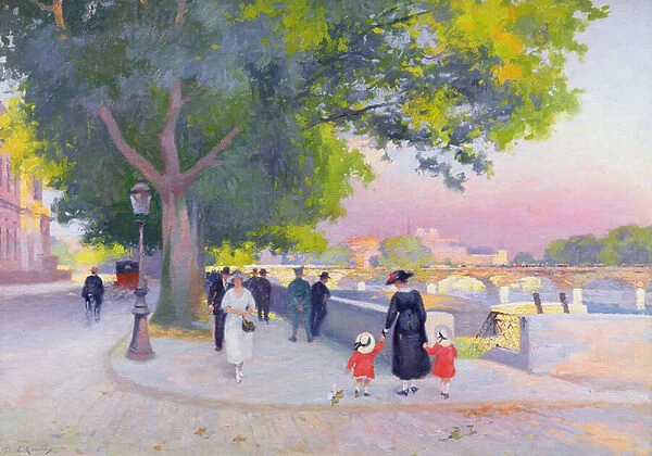 Promenade on the banks of the Seine in Paris