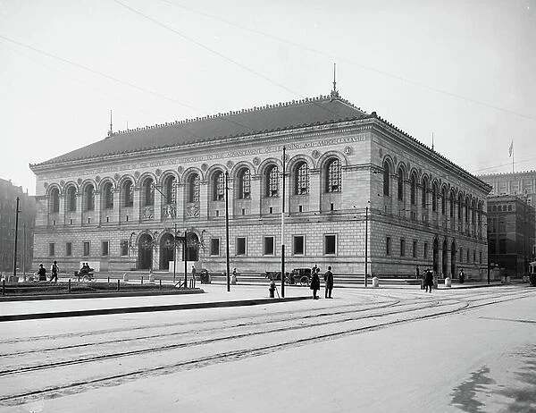 Public Library, Boston, Mass. 1900-05 (b / w photo)