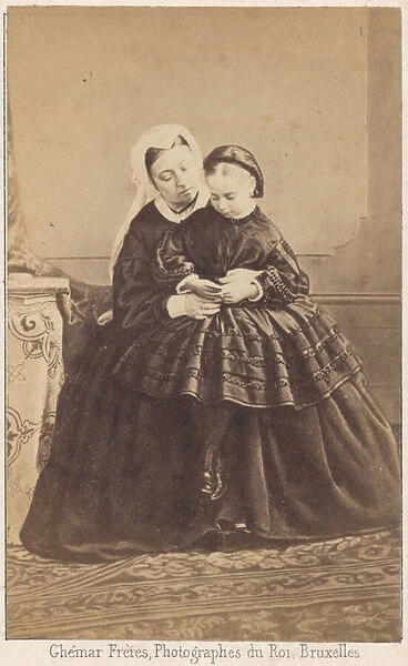 Queen Victoria and her granddaughter (b  /  w photo)