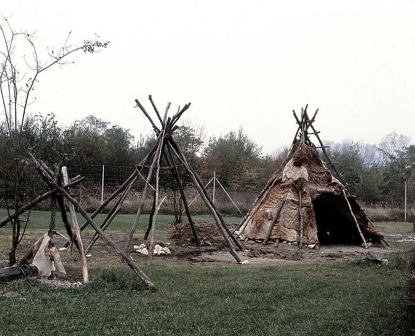Reconstitution of a Gallic village tent. Archeodrome of Burgundy