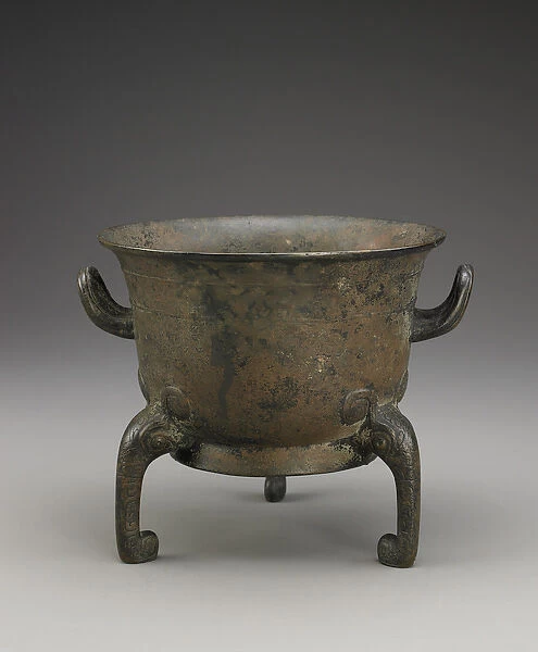 Ritual food vessel (Yu), c. 1000-900 BC (bronze)
