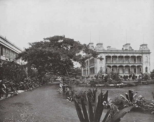 The Royal Palace, Honolulu, Sandwich Islands (b  /  w photo)