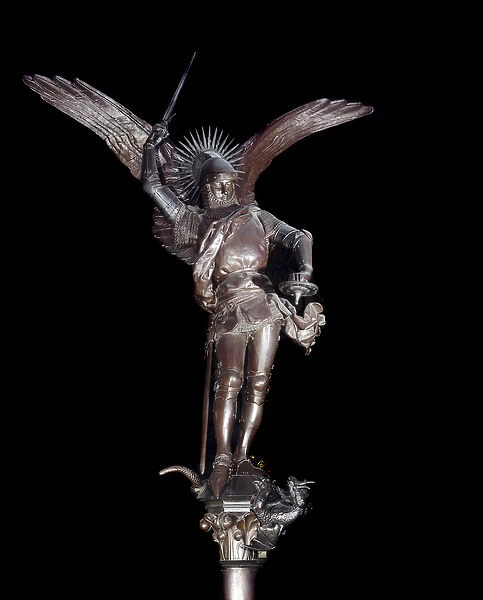 Saint Michel defeating the dragon Group carved copper hammer by Emmanuel Fremiet