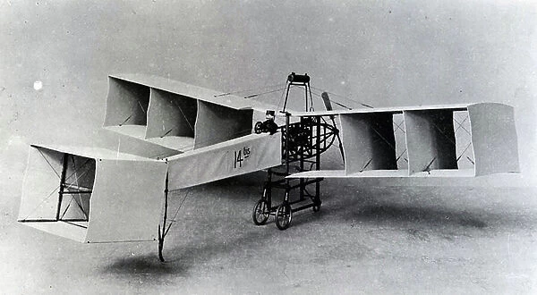 Santos- Dumont's '14 bis', 1906 (b / w photo)