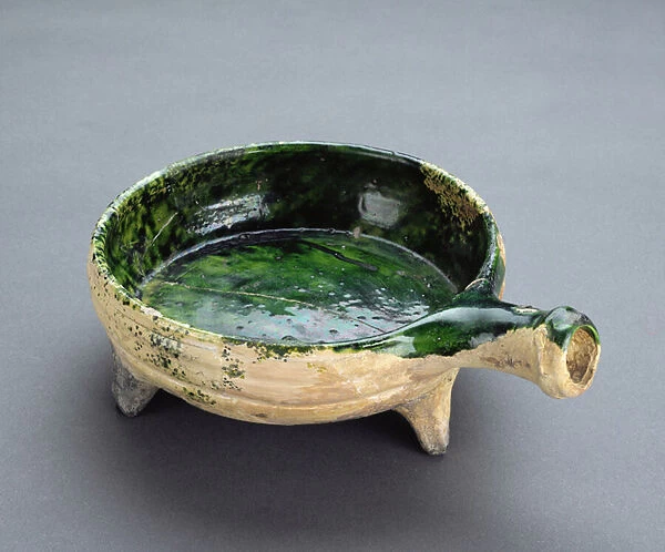 Skillet with green glaze and hollow handle (earthenware)