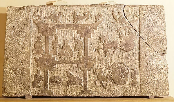 Slab decorated with carriages and mythical birds, Han Dynasty (206 BC-AD 220) (sandstone)