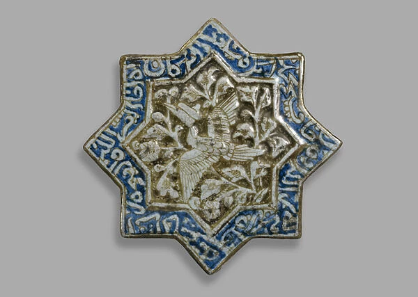 Star tile, c. 1400 (ceramic with lustre)