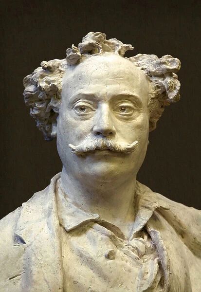 Statue of Alexandre Dumas Jr. (1824-1895), French novelist. Plaster sculpture by Jean-Baptiste (Jean Baptiste) Carpeaux (1827-1875). Photography, KIM Youngtae, Paris